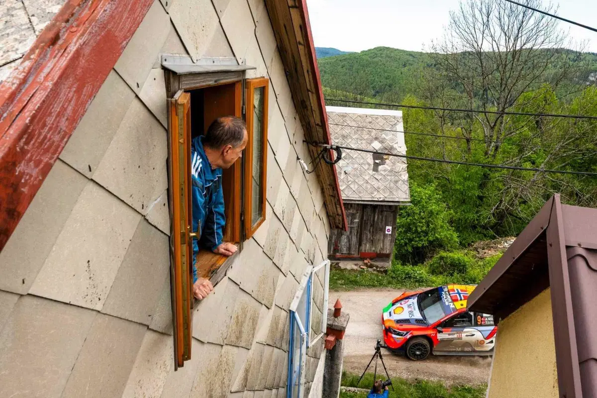 WRC24 Croatia D2. Neuville-Evans sul filo del rasoio (22)