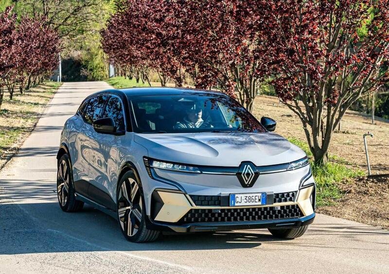 Renault Mégane E-Tech Electric  (2021-->>)