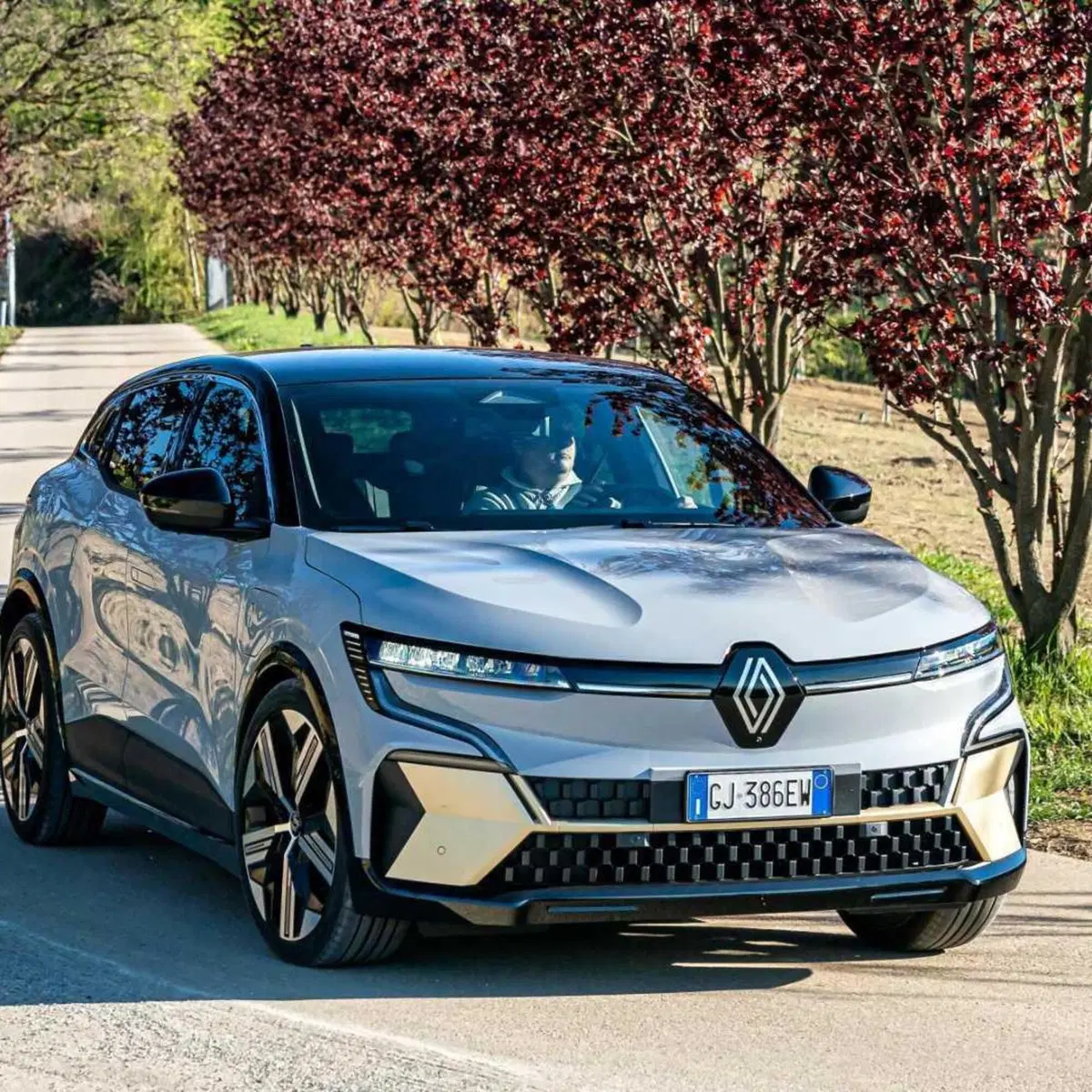 Renault Megane E-Tech Electric (2021-->>)