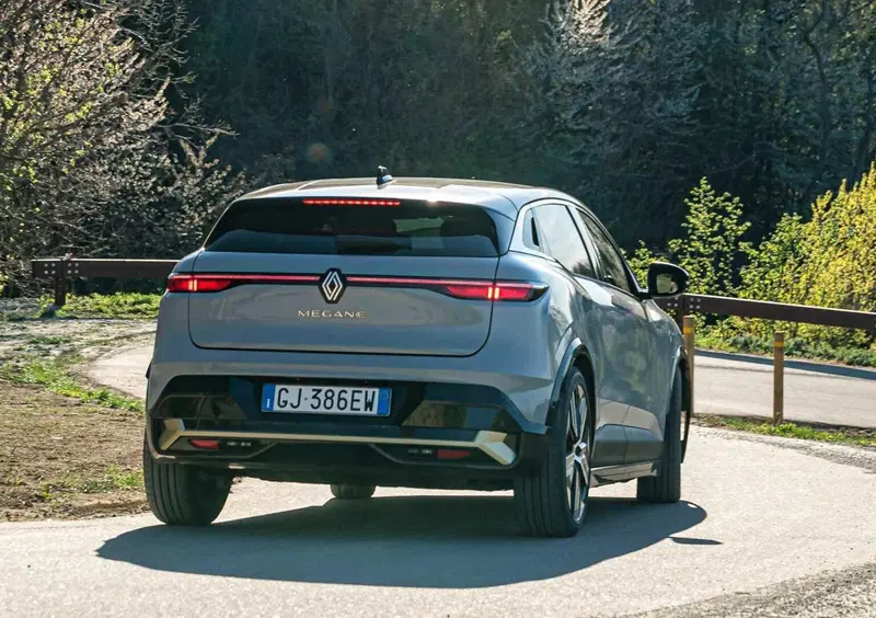 Renault Megane E-Tech Electric (6)