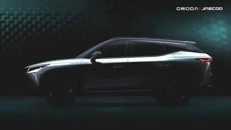 Omoda 7, la Suv cinese grande e stilosa debutta al Salone di Pechino 