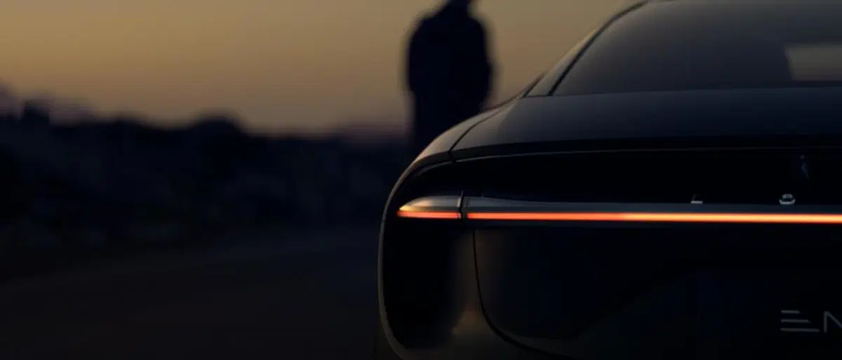 Lotus Emeya: debutti italiano a Milano Art Week (3)