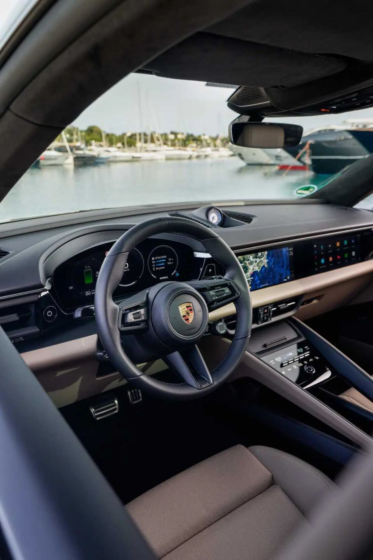 Porsche Macan: 100% elettrica, chi dice che non è una vera Porsche? (19)