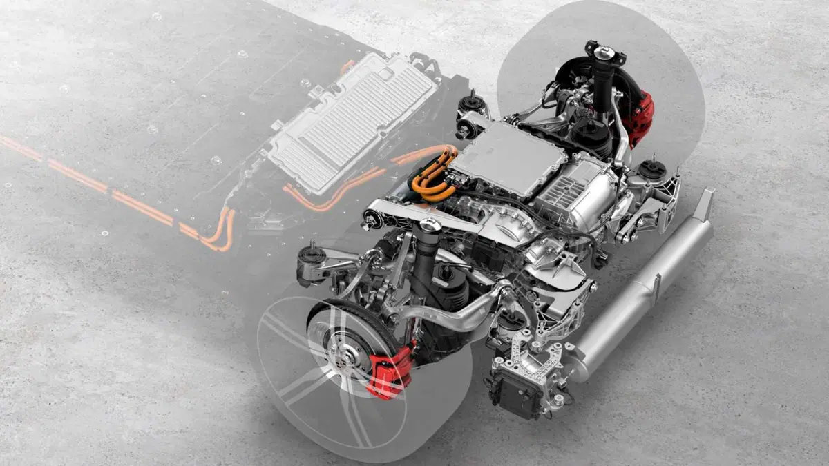 Porsche Macan: 100% elettrica, chi dice che non è una vera Porsche? (28)