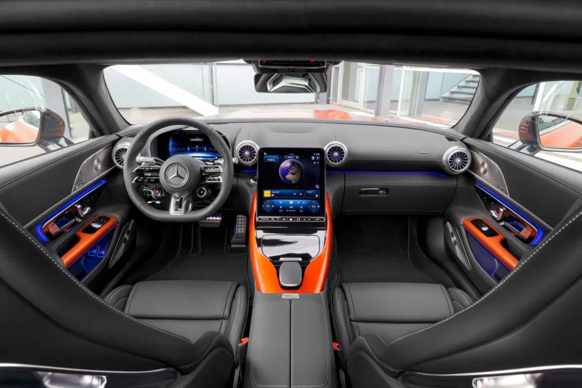 Mercedes-AMG GT 63 S E Performance da 816 CV debutta al Salone di Pechino  (2)