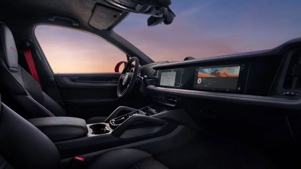 Porsche Cayenne GTS: 500 CV con l'assetto della Turbo GT (15)
