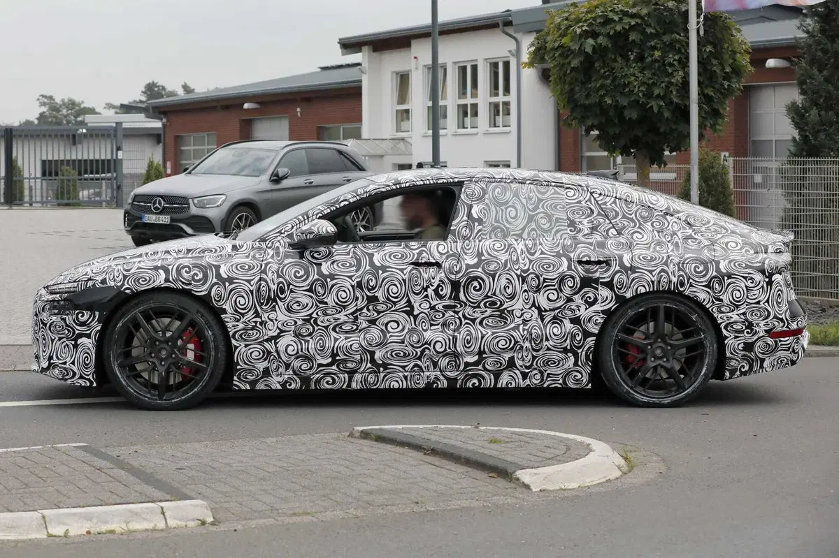 Audi S6 e RS6 e-Tron: le nuove elettriche saranno svelate entro la fine del 2024 (16)