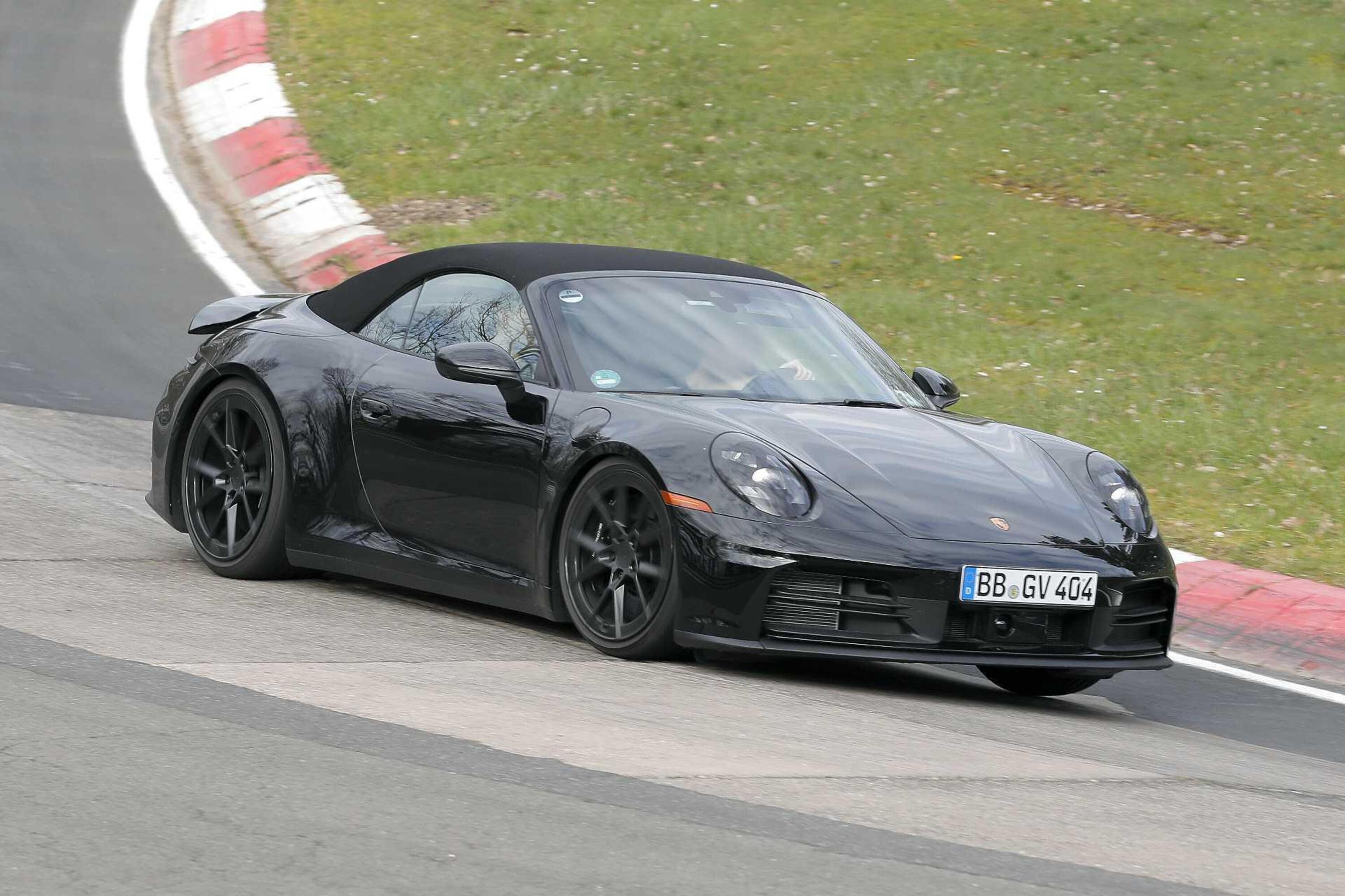 Porsche 911, ecco il nuovo facelift dell&#039;intera gamma [Foto Spia]