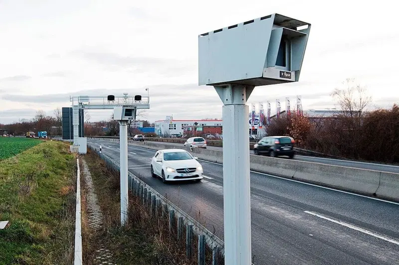 Anche in Germania alcuni tratti di autostrada hanno un "Tutor" per la velocit&agrave; media