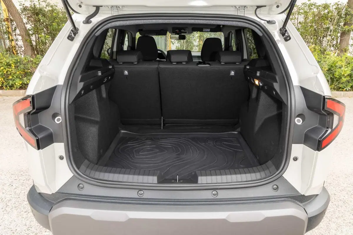 Dacia Duster 2024, i punti deboli (pochi ma ci sono) e quelli forti (5)