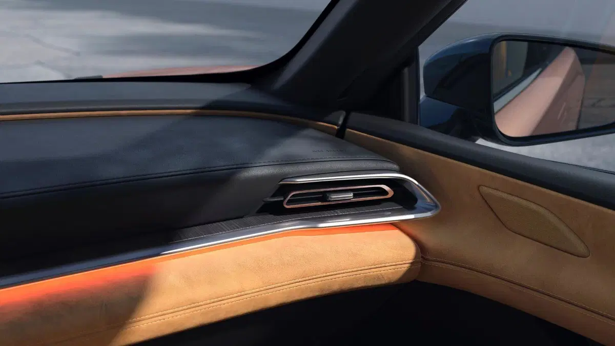 Mazda al Salone di Pechino 2024: la berlina EZ-6 e il crossover Arata (17)