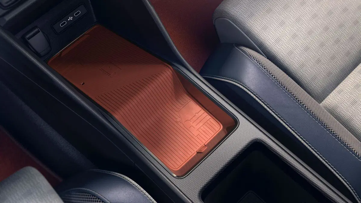 Renault 5: ecco l’edizione speciale per chi gioca a tennis (13)