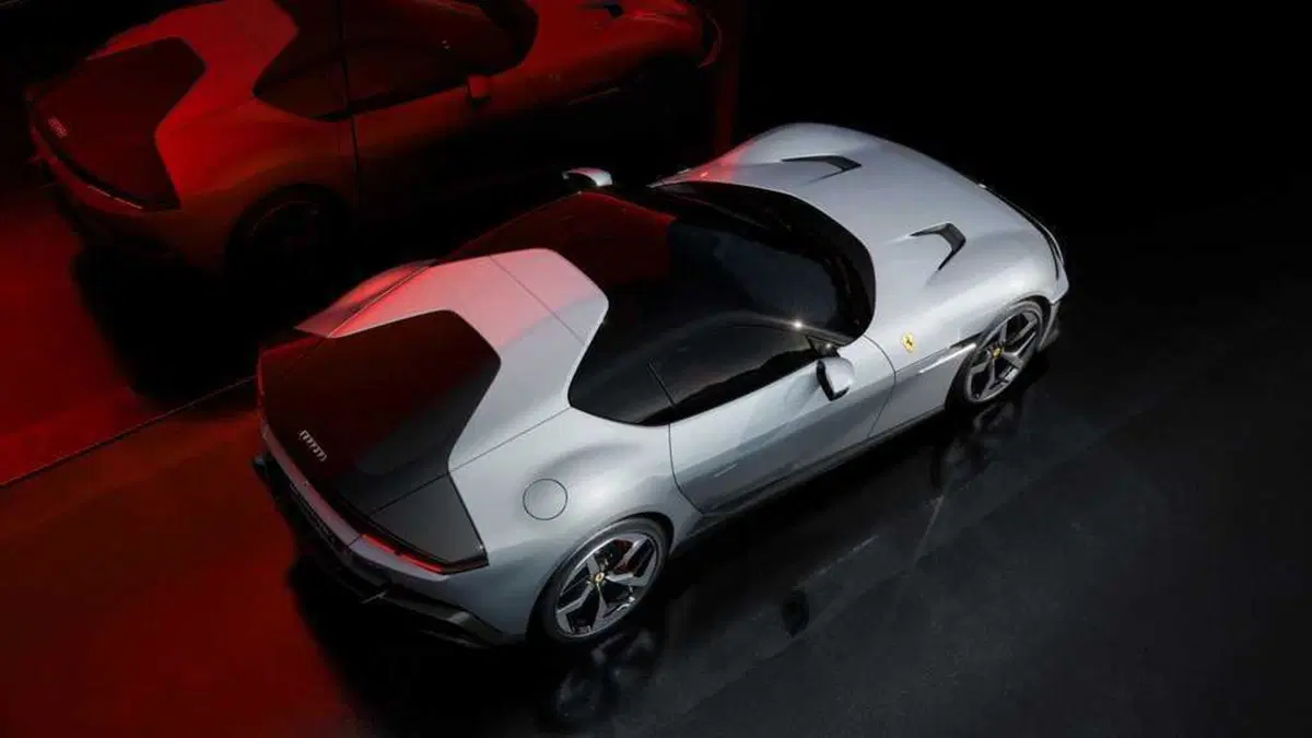 Ferrari 12Cilindri: il capolavoro di Flavio Manzoni, purissima energia dentro di lei (3)