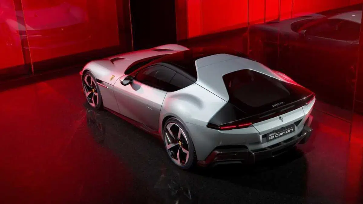 Ferrari 12Cilindri: il capolavoro di Flavio Manzoni, purissima energia dentro di lei (6)