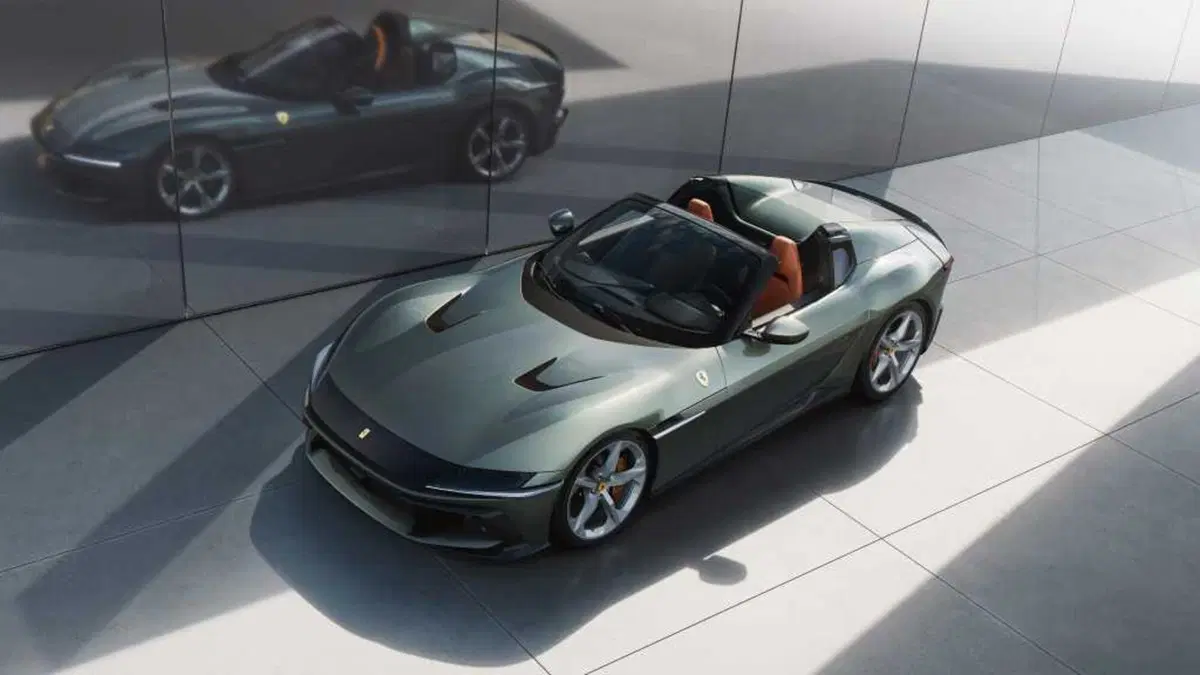 Ferrari 12Cilindri: il capolavoro di Flavio Manzoni, purissima energia dentro di lei (23)