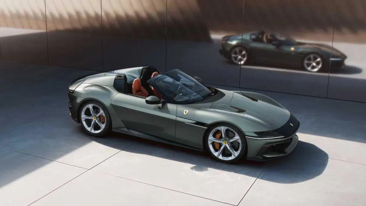 Ferrari 12Cilindri: il capolavoro di Flavio Manzoni, purissima energia dentro di lei (24)