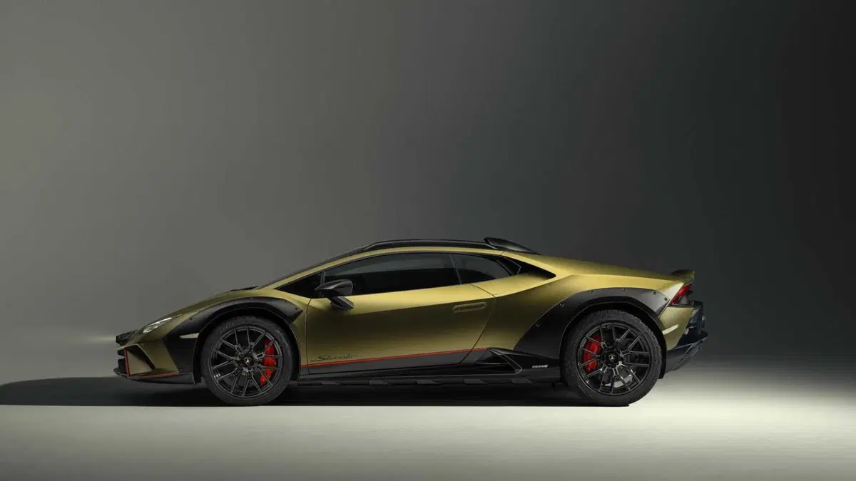 Lamborghini Huracán Coupé Sterrato 5.2 610 awd (8)