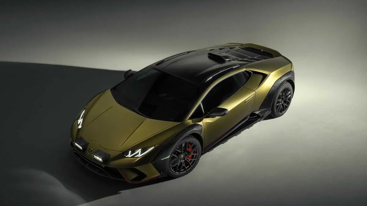 Lamborghini Huracán Coupé Sterrato 5.2 610 awd (2)