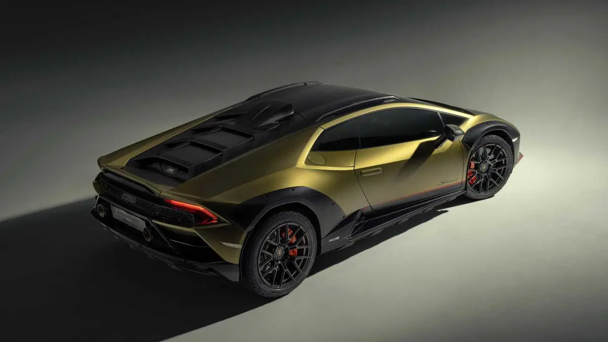 Lamborghini Huracán Coupé Sterrato 5.2 610 awd (7)