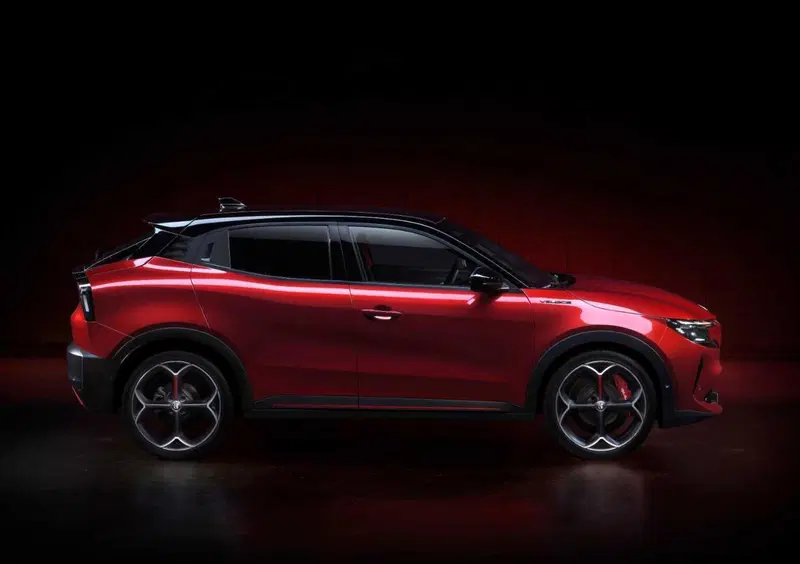 Alfa Romeo Junior (2024-->>) (7)