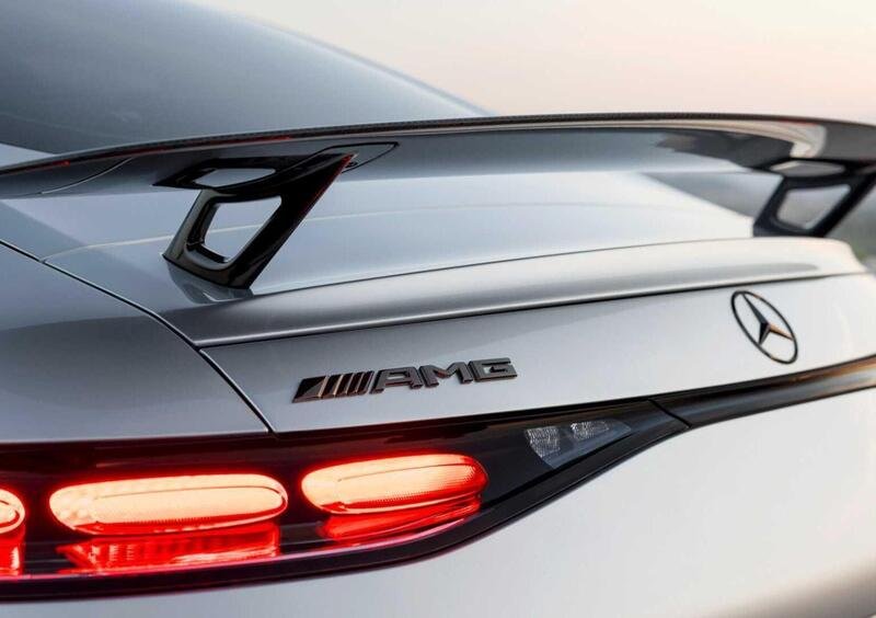 Mercedes-Benz AMG GT (2023-->>) (19)