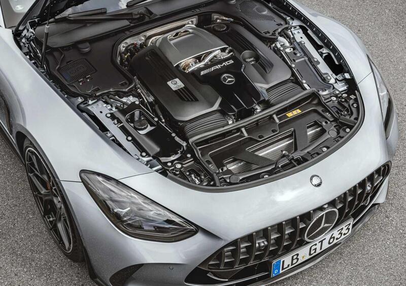 Mercedes-Benz AMG GT (20)