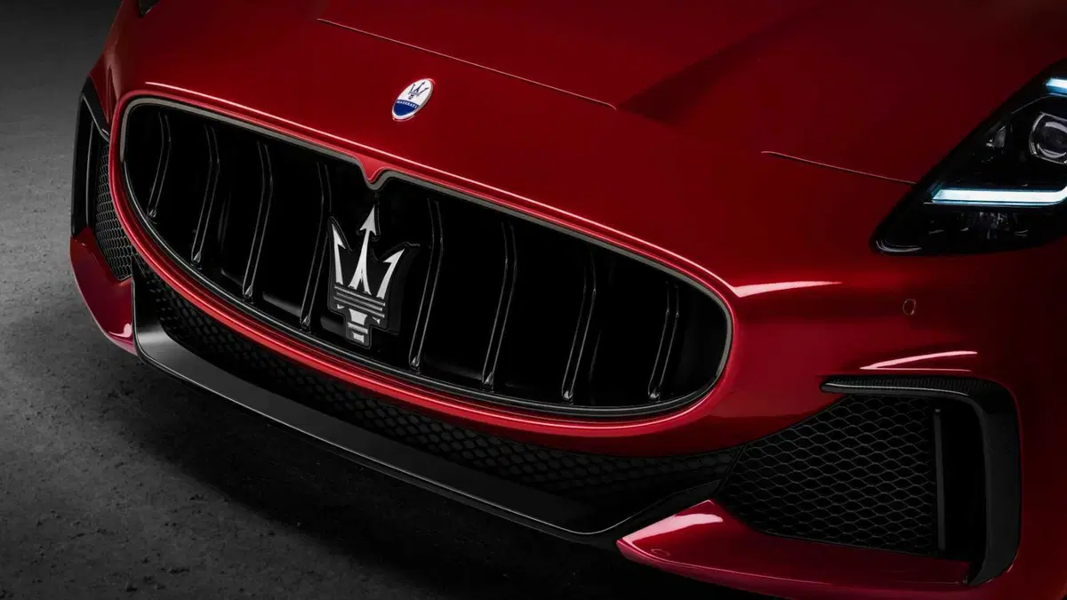 Maserati Granturismo 3.0 Trofeo awd auto (11)