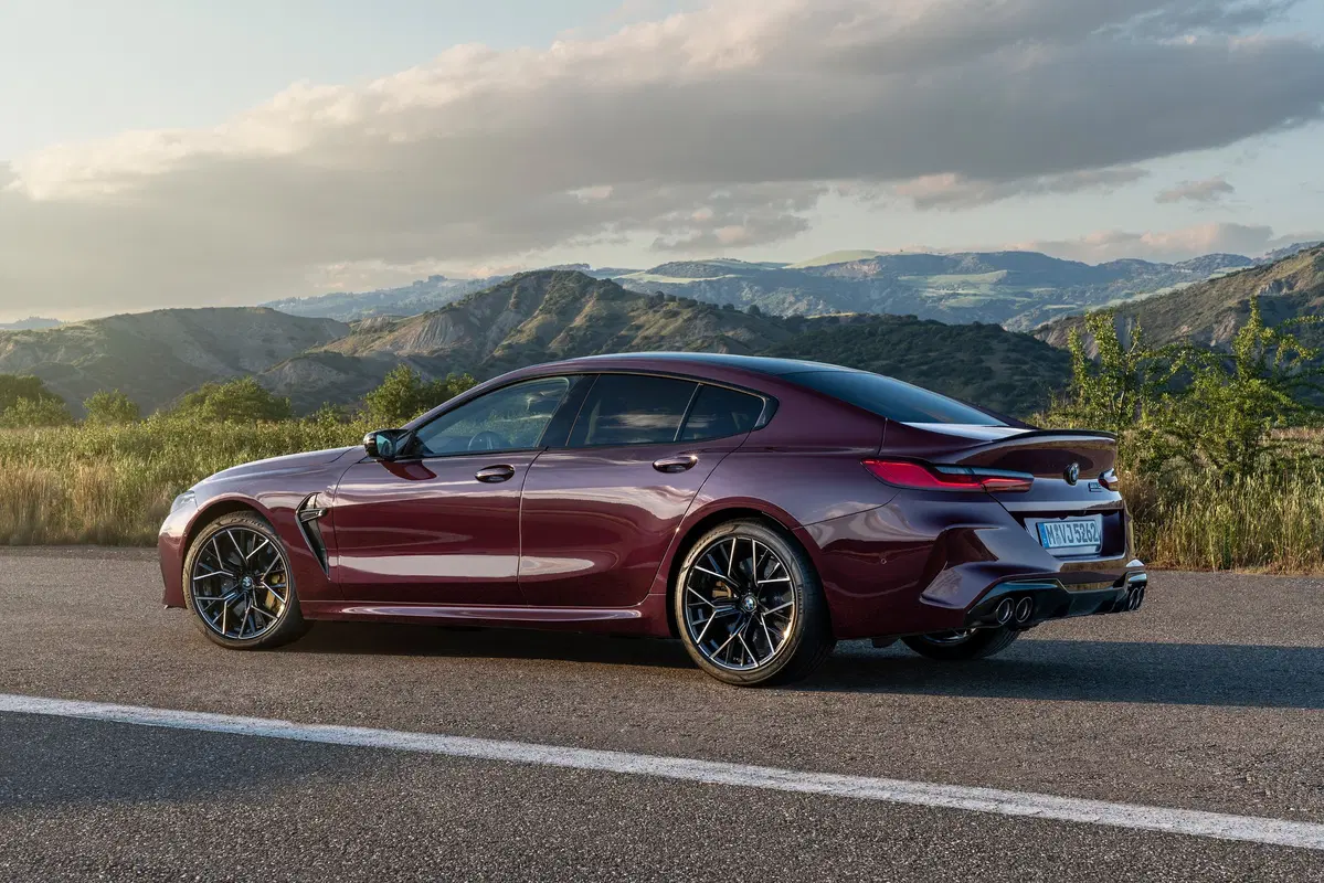 BMW Serie 8 Gran Coupé M8 Gran Coupe 4.4 Competition 625cv auto (9)