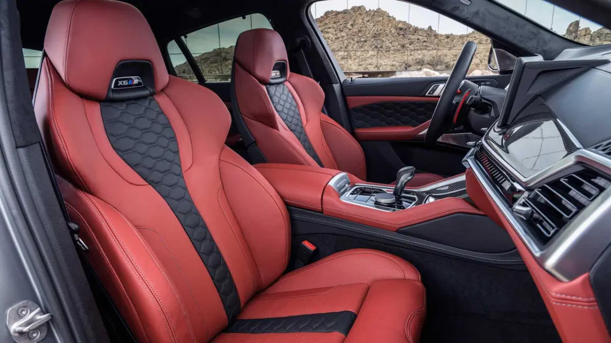 BMW X6 M 4.4 Competition auto (11)
