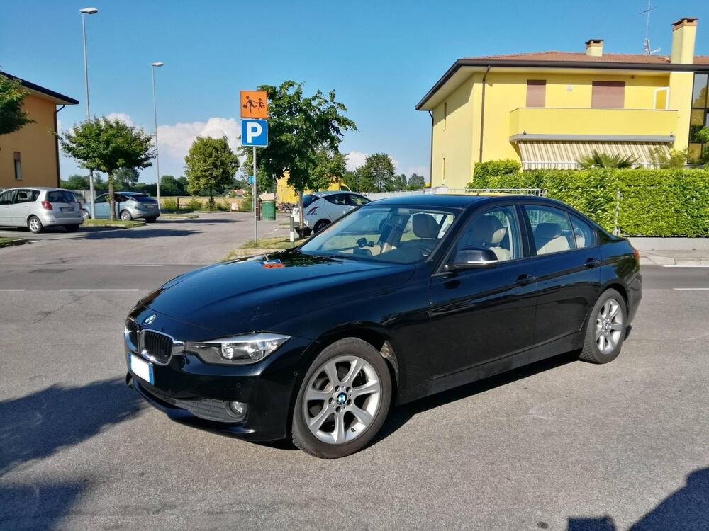BMW Serie 3 320d  del 2012 usata a Padova (3)