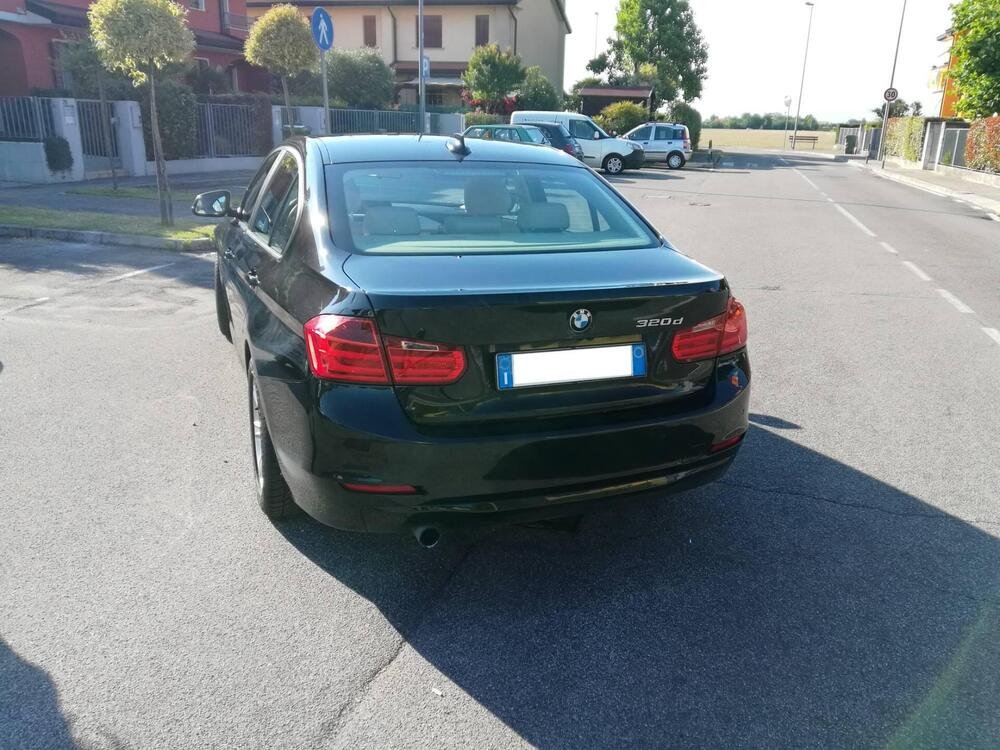 BMW Serie 3 320d  del 2012 usata a Padova (4)