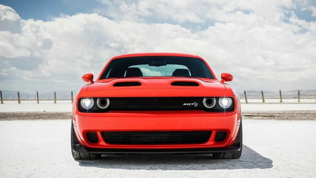 Dodge Challenger 6.2 V8 Hellcat Widebody (Full) 717cv at8 (7)