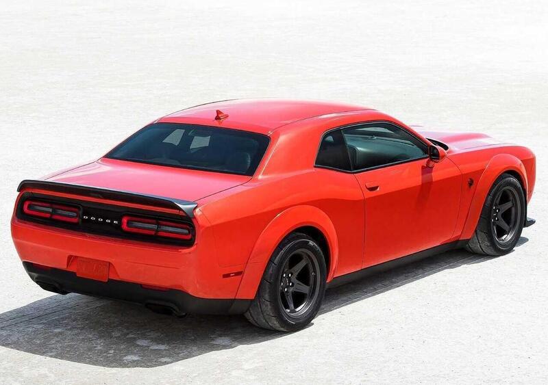 Dodge Challenger (2019-->>) (3)