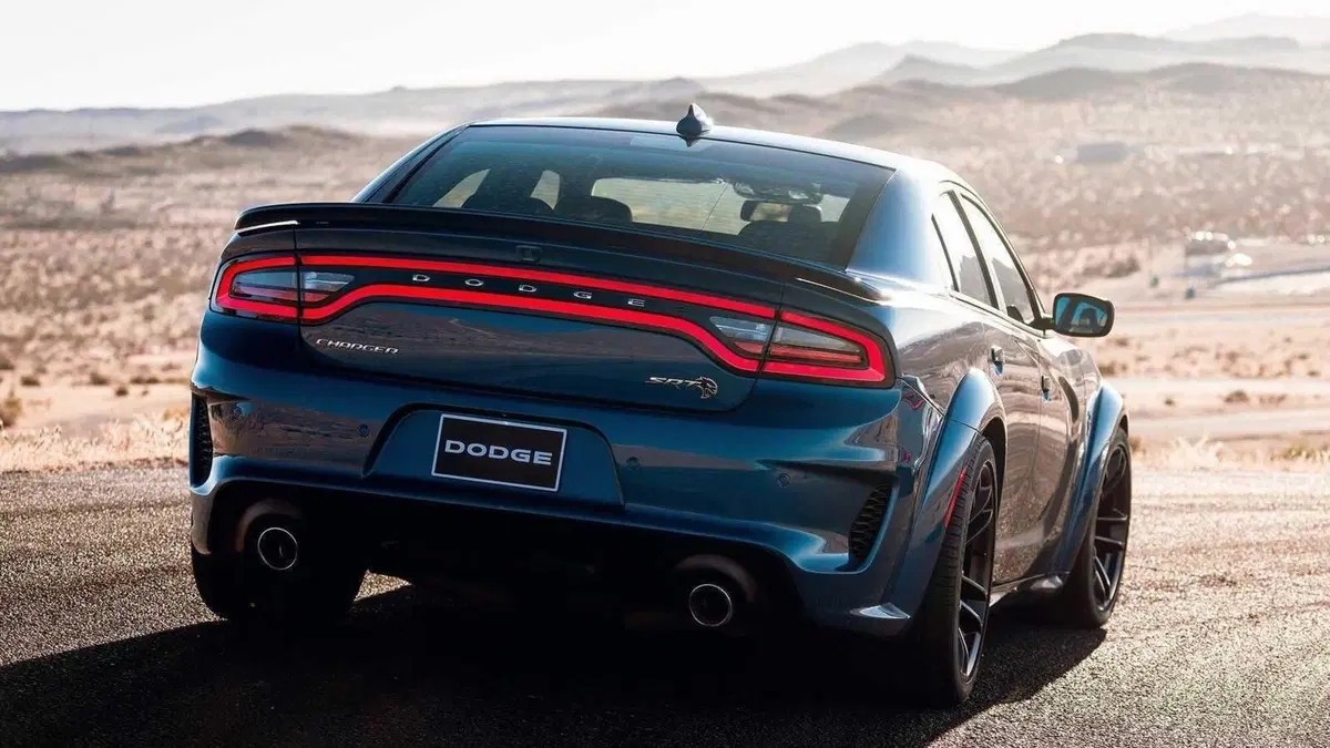 Dodge Charger (2022-25) (6)