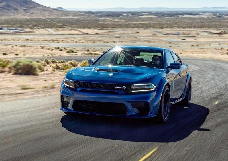 Dodge Charger (2022-->>) (2)