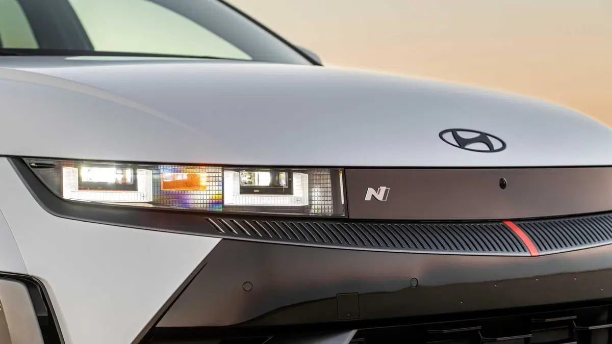Hyundai Ioniq 5 N (2024-->>) (9)