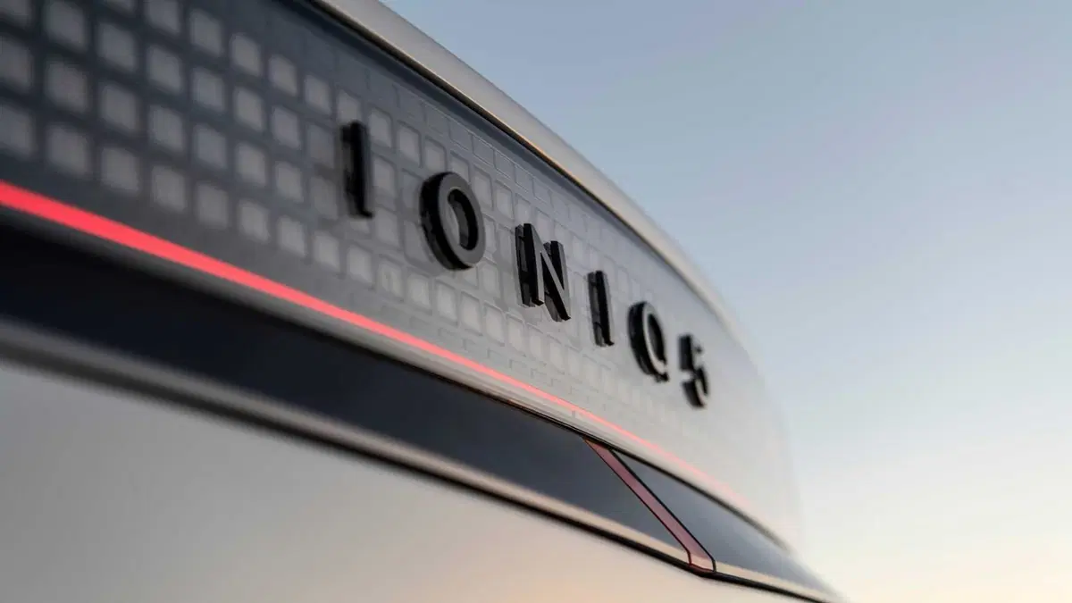 Hyundai Ioniq 5 N (2024-->>) (14)