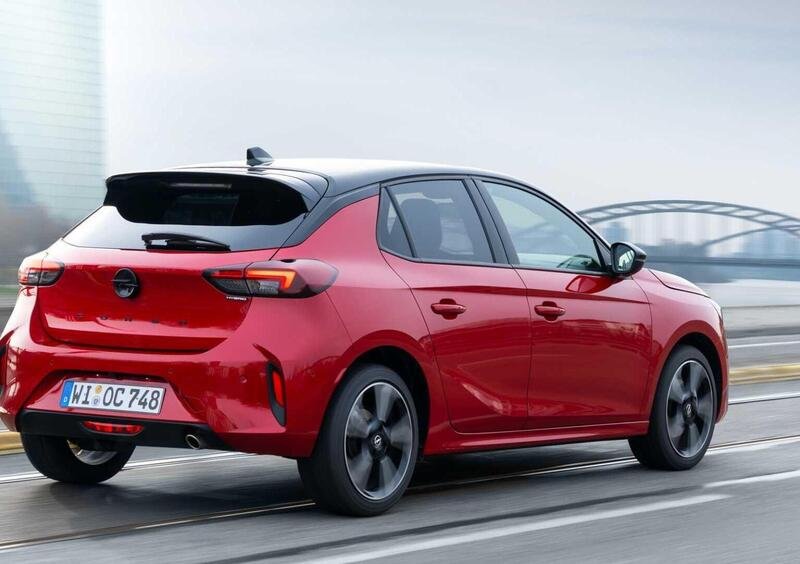 Opel Corsa (2019-->>) (4)