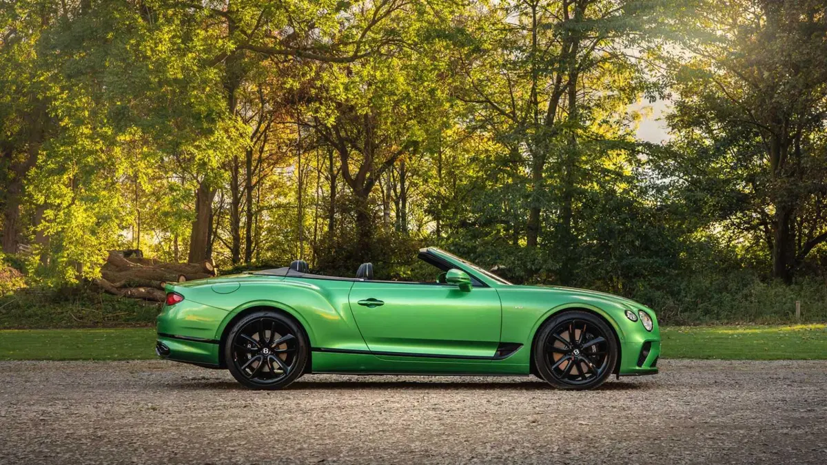 Bentley Continental GTC (2019-23) (3)