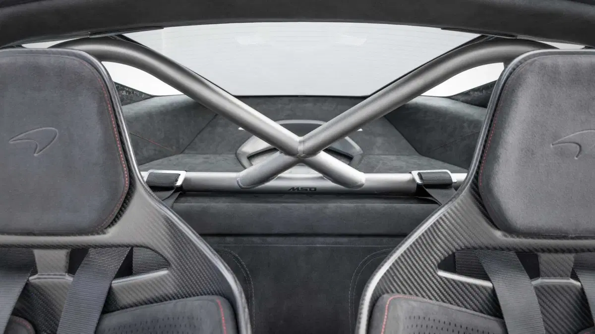 McLaren 750S Coupé (2023-->>) (12)