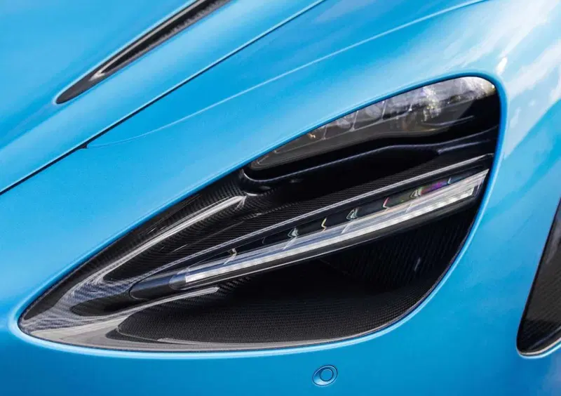 McLaren 750S Coupé (2023-->>) (14)