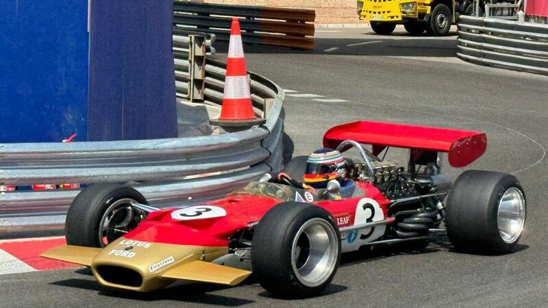 F1. Adrian Newey in pista al Grand Prix Historique di Monaco 2024