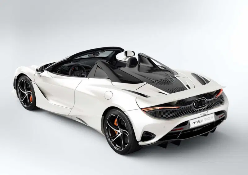McLaren 750S Cabrio (2023-->>) (3)