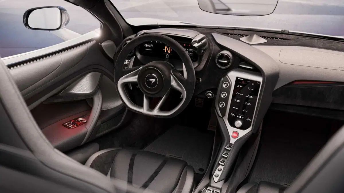 McLaren 750S Cabrio (14)