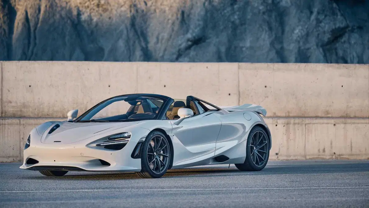 McLaren 750S Cabrio (7)
