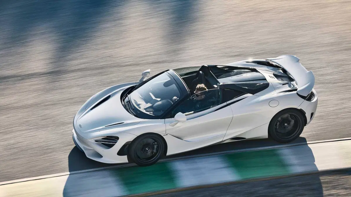 McLaren 750S Cabrio (11)