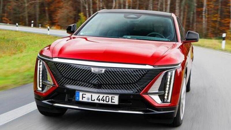 Cadillac Lyriq: la General Motors torna in Europa con una elettrica anti-Tesla