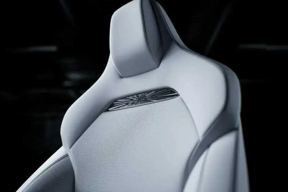 Tesla Model Y Performance: i disegni di Auto Moto e il prezzo stimato (4)