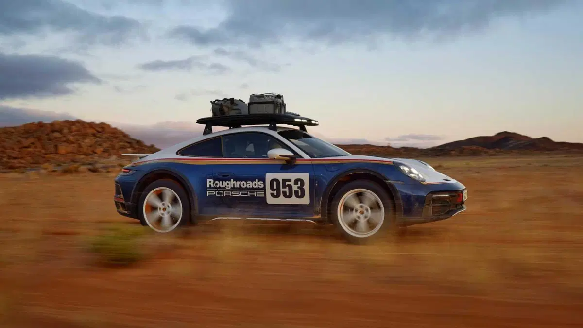 Porsche 911 Coupé Coupe 3.0 Dakar auto (3)