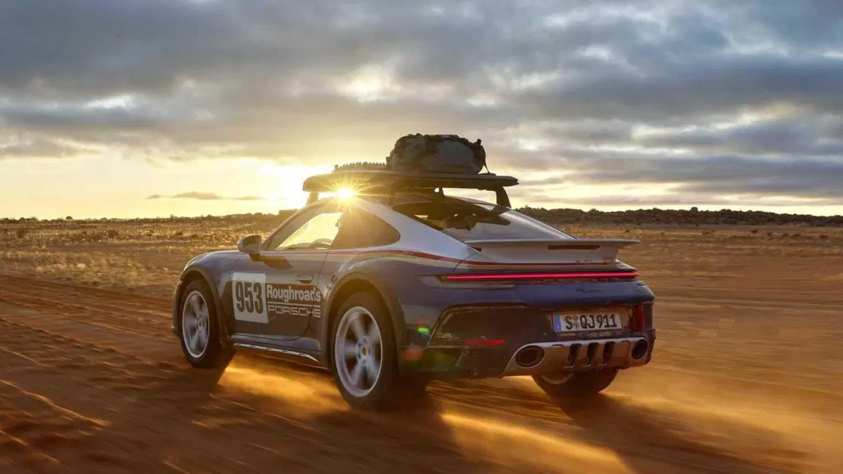 Porsche 911 Coupé Coupe 3.0 Dakar auto (6)